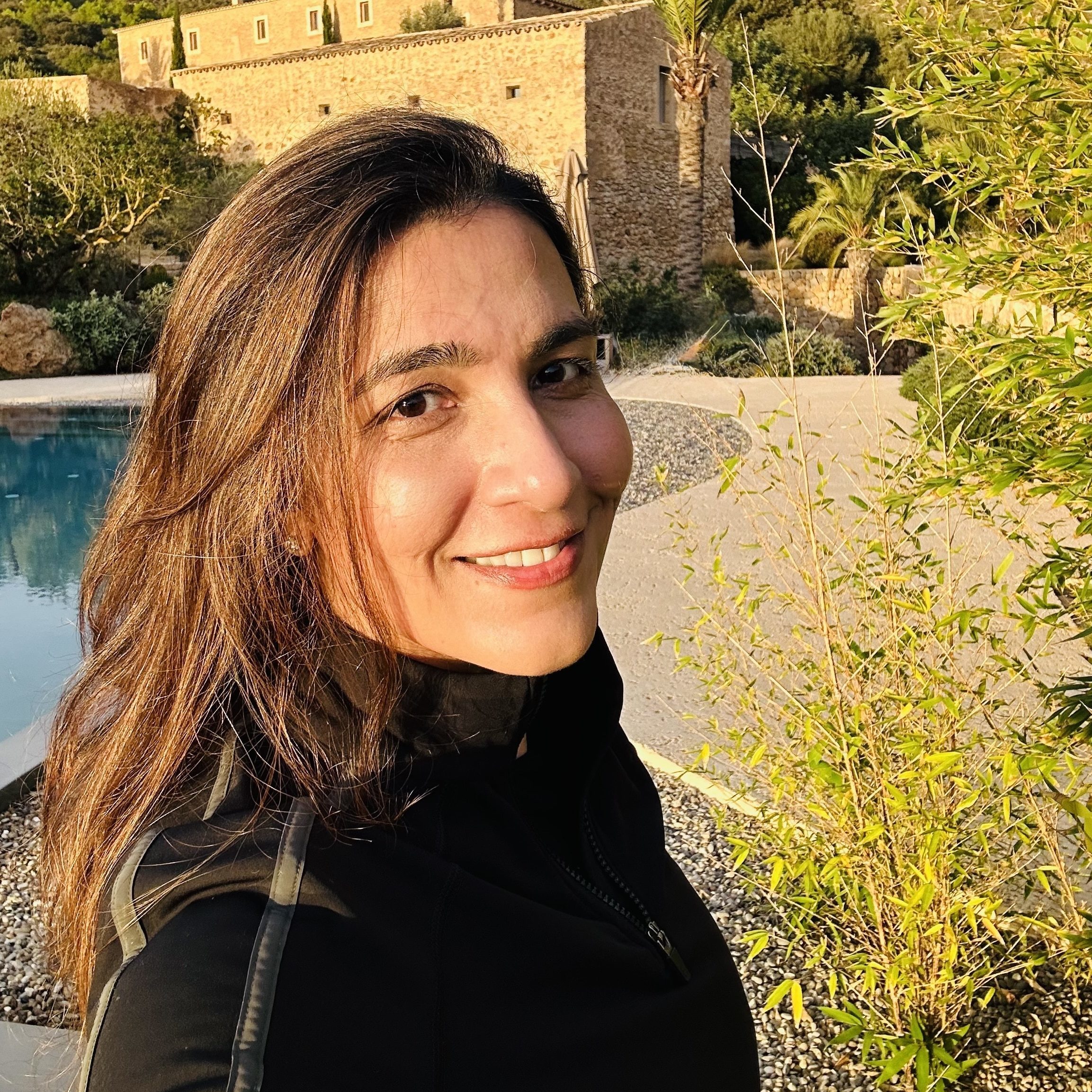 A women taking a selfie